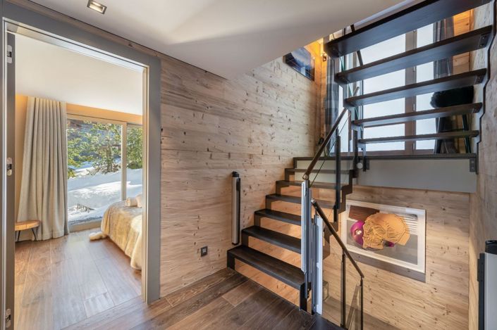 Image No.3-5 Bed Property for sale