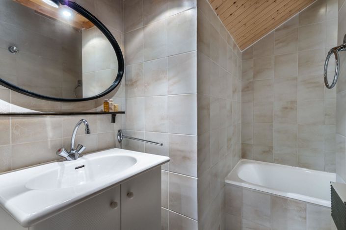 Image No.10-4 Bed Apartment for sale