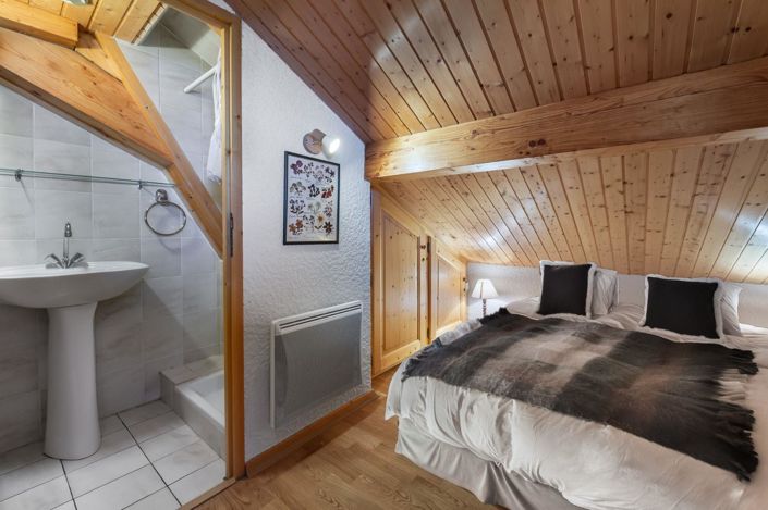 Image No.6-4 Bed Apartment for sale