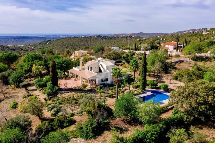 Image No.10-3 Bed House for sale