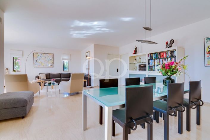 Image No.24-3 Bed House for sale