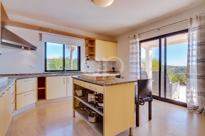 Image No.26-3 Bed House for sale