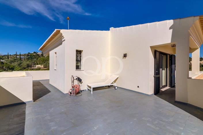 Image No.41-3 Bed House for sale