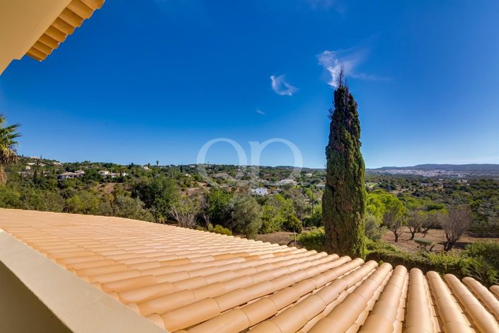 Image No.42-3 Bed House for sale