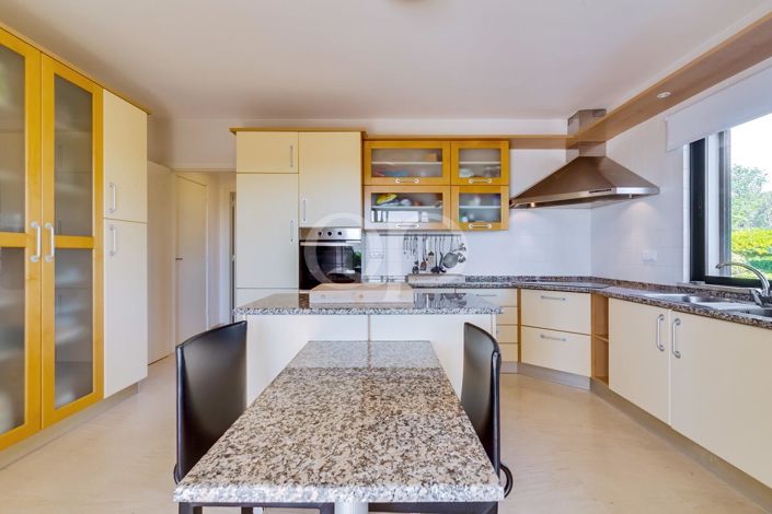 Image No.7-3 Bed House for sale