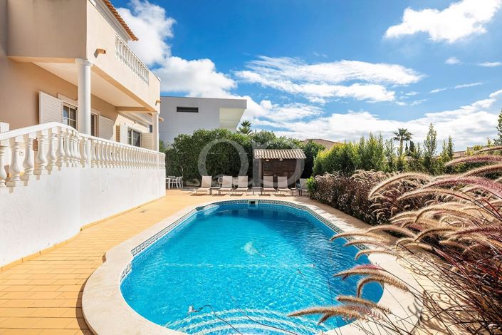 Image No.15-4 Bed House for sale