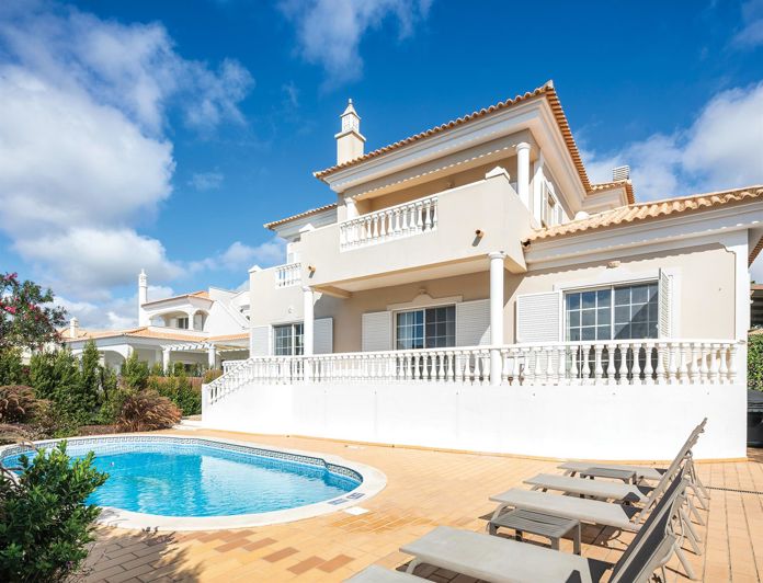 Image No.26-4 Bed House for sale