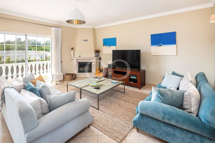 Image No.4-4 Bed House for sale