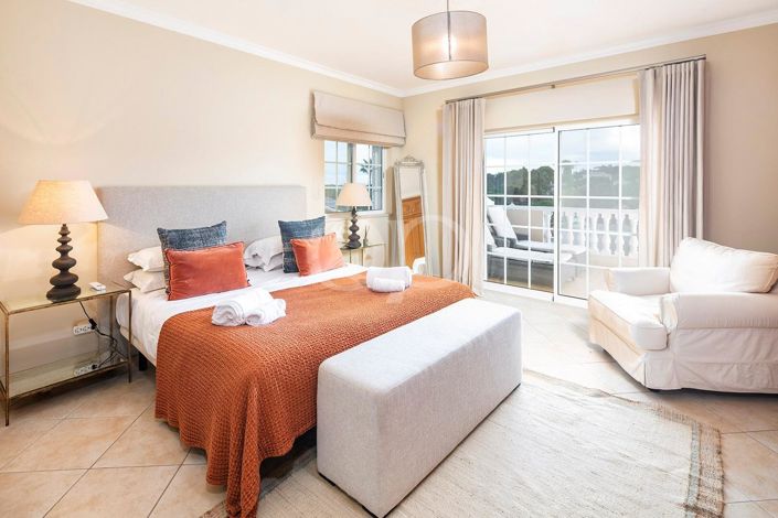 Image No.5-4 Bed House for sale