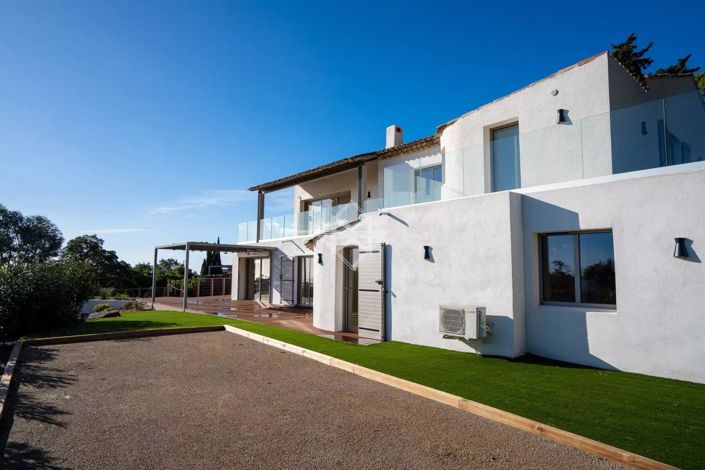 Image No.19-5 Bed House for sale