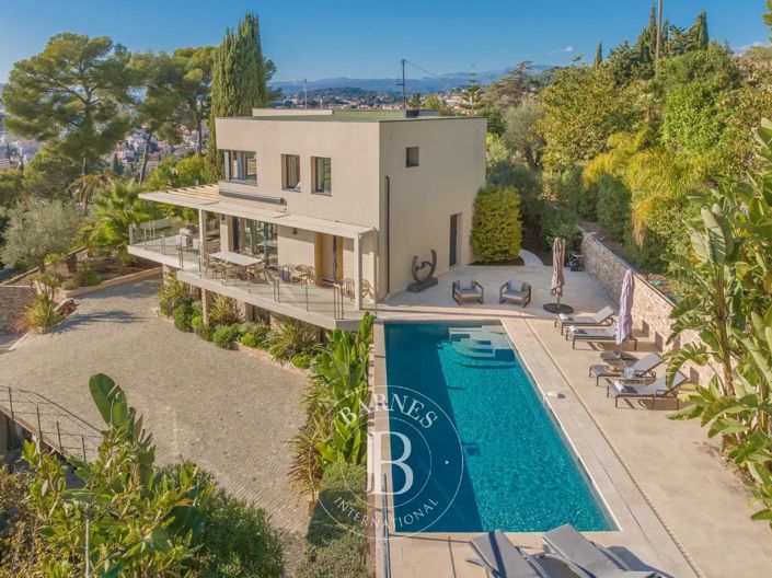 Image No.16-5 Bed House for sale