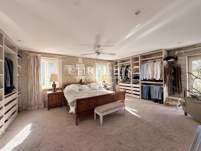 Image No.18-5 Bed House for sale