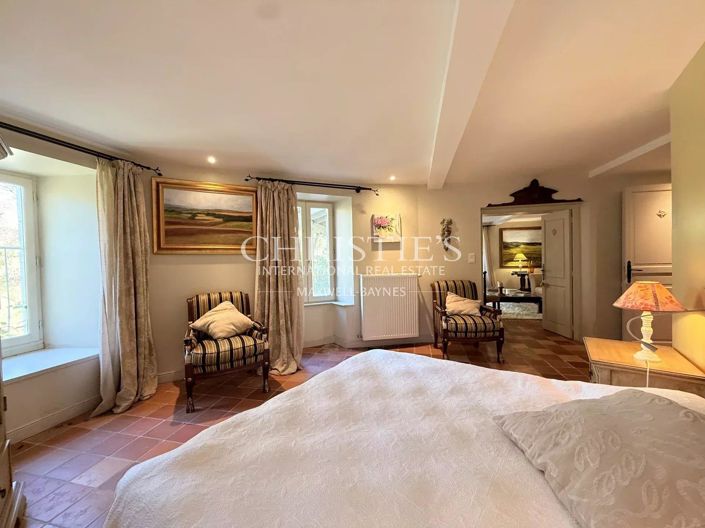 Image No.29-5 Bed House for sale