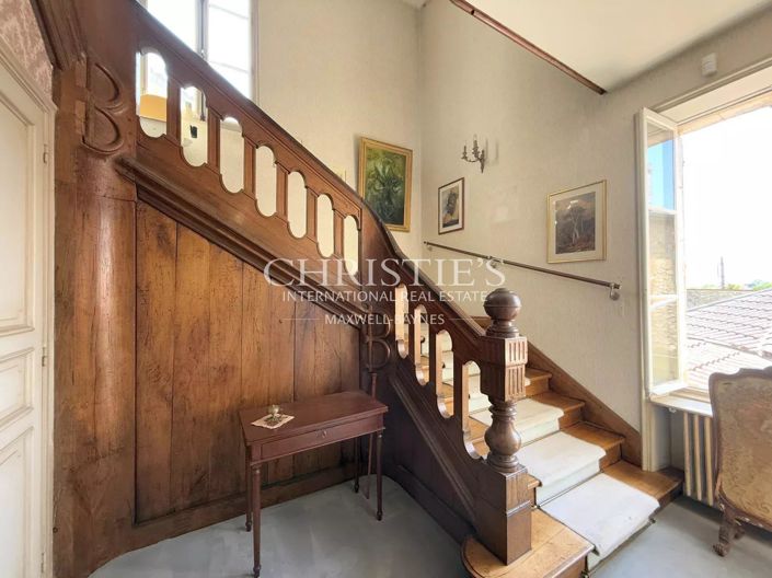 Image No.17-5 Bed House for sale