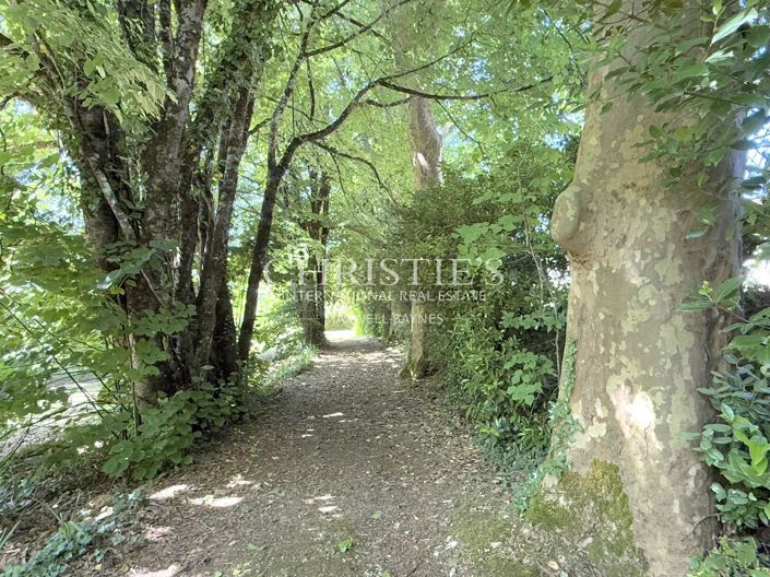 Image No.3-5 Bed House for sale