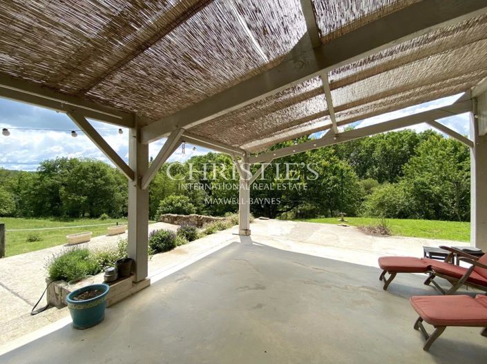 Image No.25-7 Bed House for sale