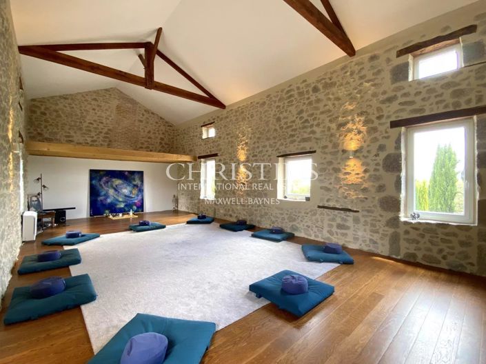 Image No.41-7 Bed House for sale