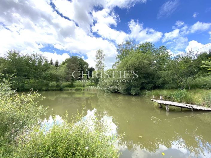 Image No.43-7 Bed House for sale