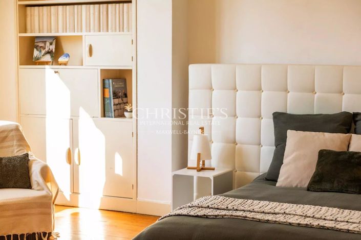 Image No.10-4 Bed House for sale