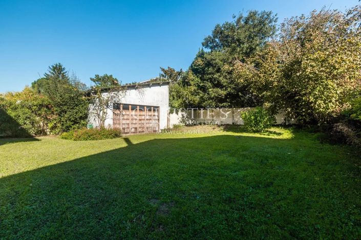 Image No.6-4 Bed House for sale