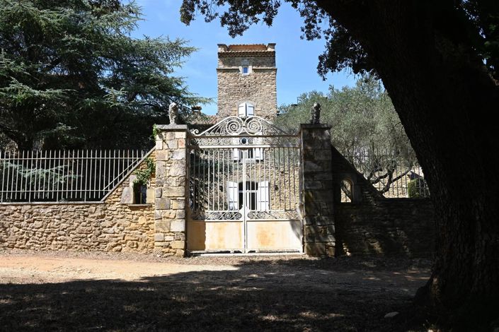Image No.1-Maison de 9 chambres à vendre à Uzès