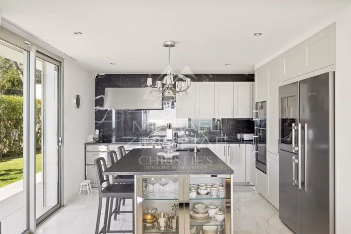 Image No.4-3 Bed Apartment for sale