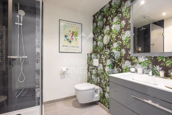 Image No.5-House for sale