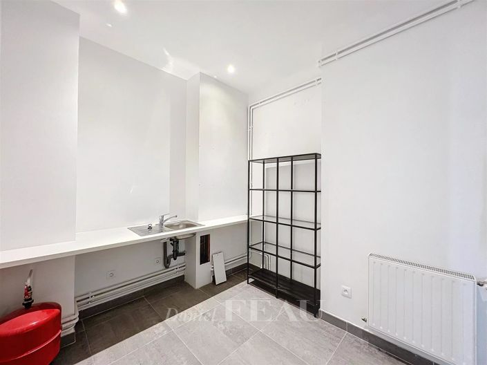 Image No.11-Appartement de 4 chambres à vendre à Paris