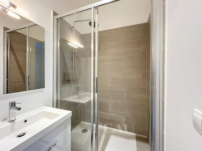 Image No.13-Appartement de 4 chambres à vendre à Paris