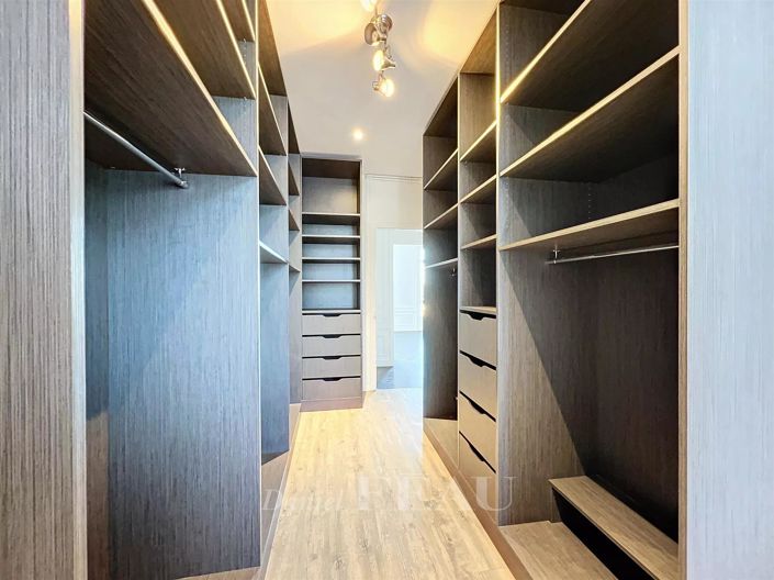 Image No.21-Appartement de 4 chambres à vendre à Paris