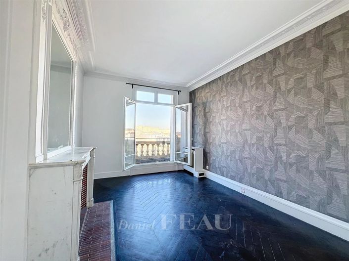 Image No.6-Appartement de 4 chambres à vendre à Paris