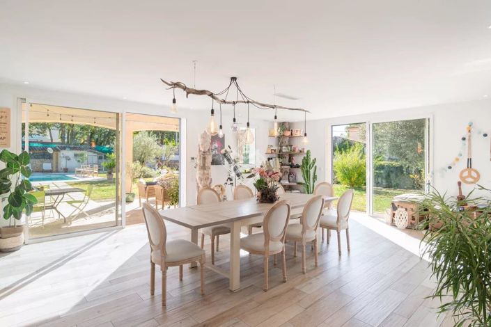 Image No.3-3 Bed House for sale