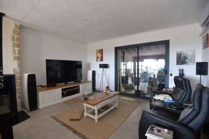 Image No.7-3 Bed House for sale