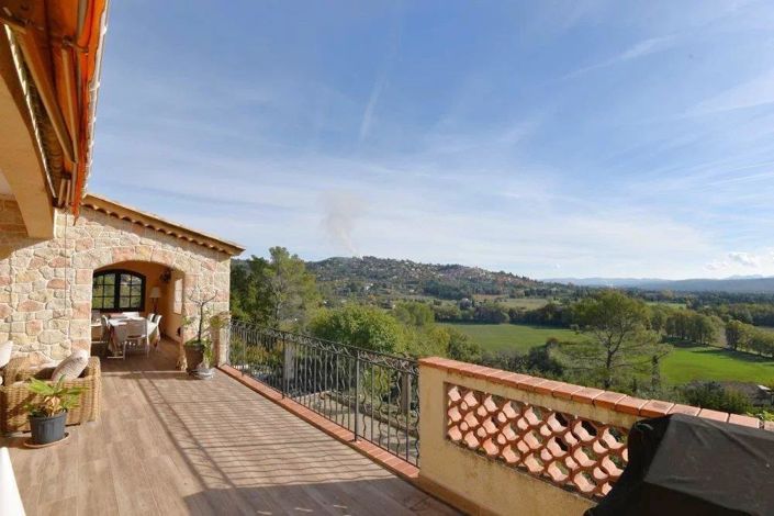 Image No.8-3 Bed House for sale