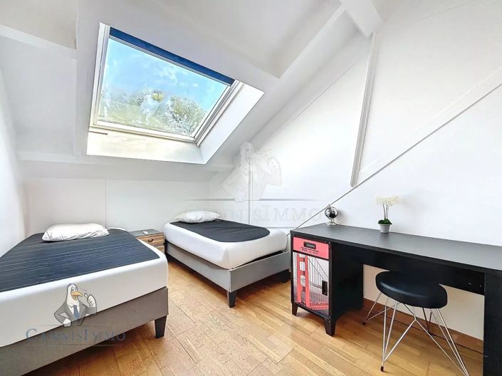 Image No.13-4 Bed Apartment for sale