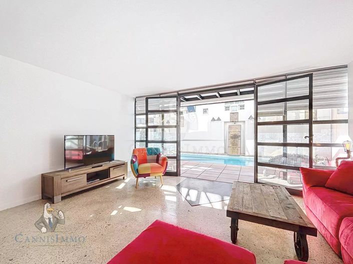 Image No.3-4 Bed Apartment for sale