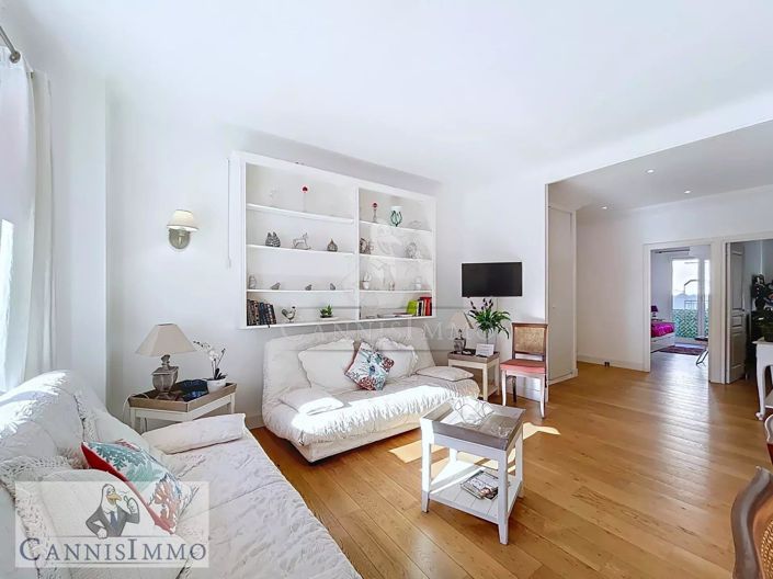 Image No.8-Appartement de 2 chambres à vendre à Cannes
