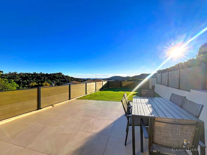 Image No.6-Maison de 4 chambres à vendre à Mandelieu-la-Napoule