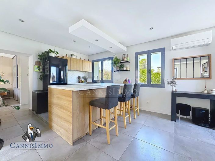 Image No.3-Appartement de 2 chambres à vendre à Le Cannet