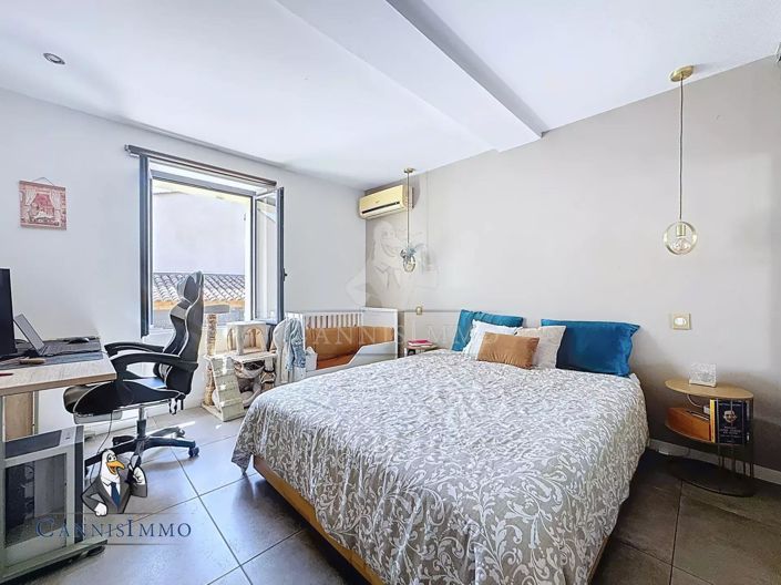 Image No.4-Appartement de 2 chambres à vendre à Le Cannet