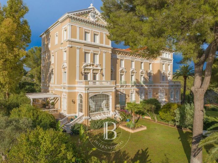 Image No.1-4 Bed Apartment for sale