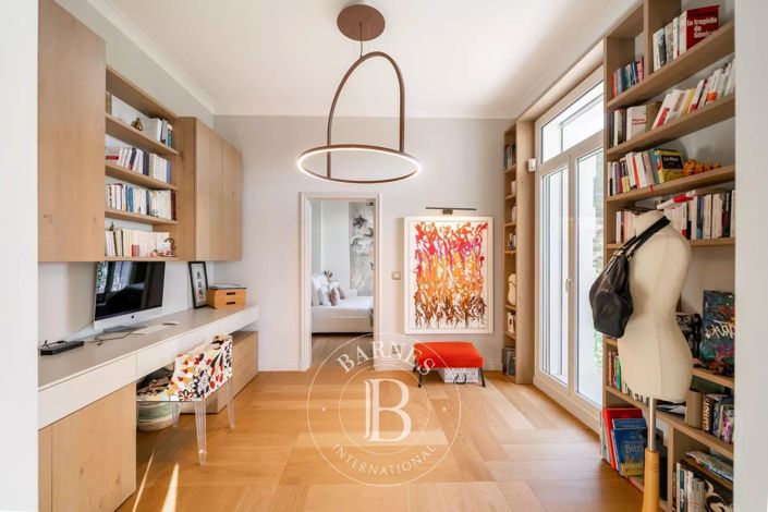 Image No.8-4 Bed Apartment for sale