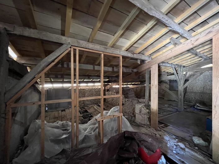 Image No.14-3 Bed House for sale