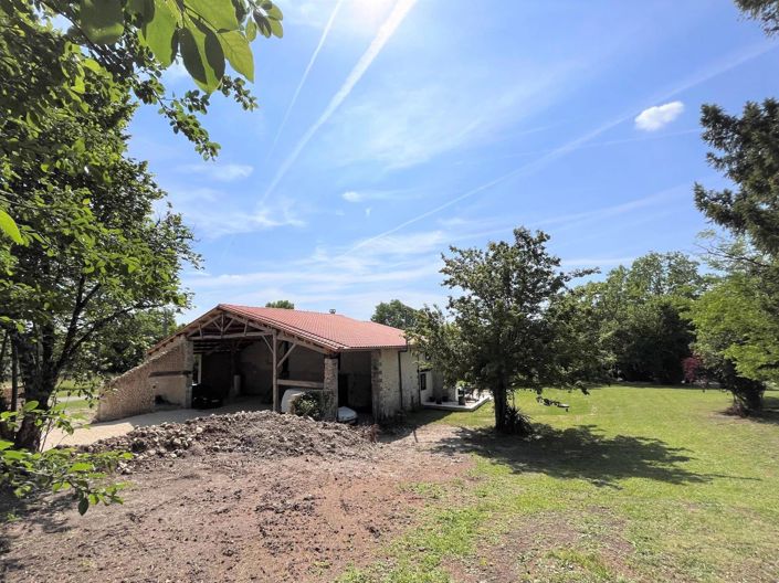 Image No.17-3 Bed House for sale