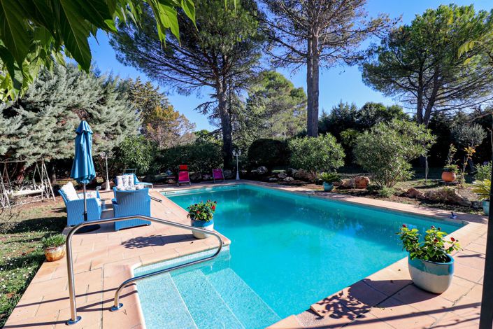 Image No.28-4 Bed House for sale