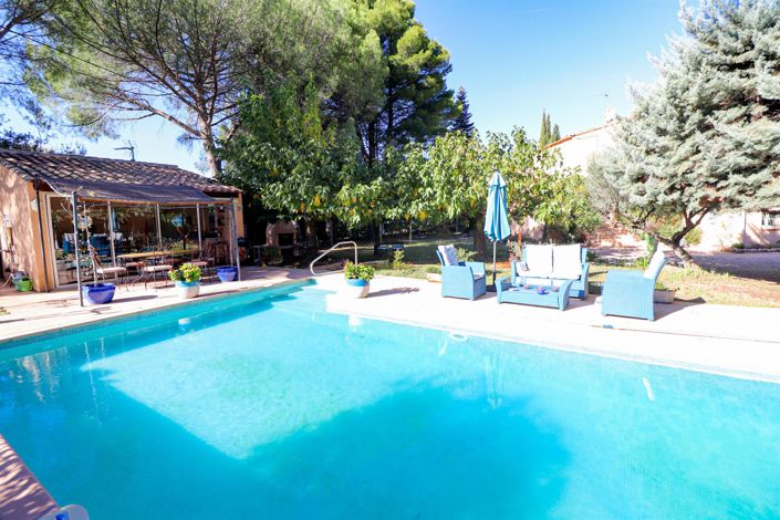 Image No.30-4 Bed House for sale