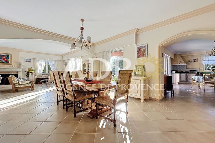 Image No.6-House for sale