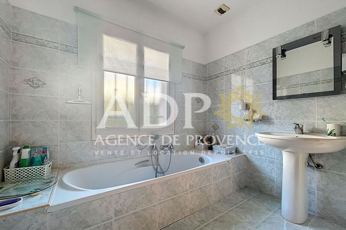 Image No.8-House for sale