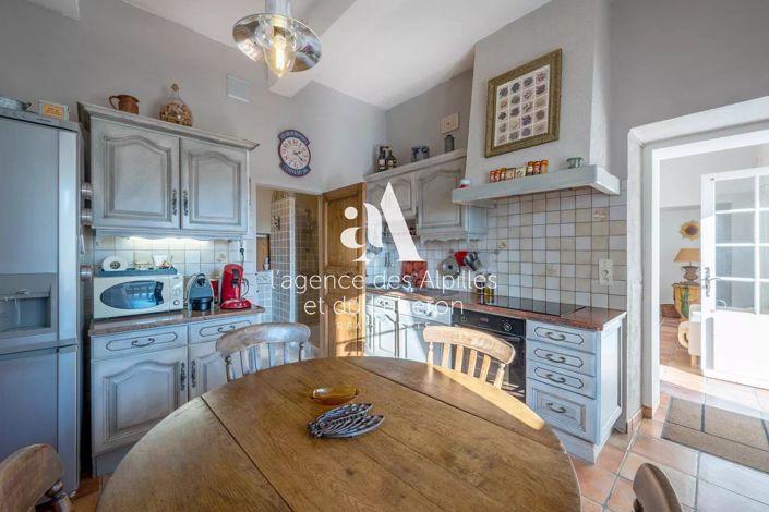 Image No.5-3 Bed House for sale