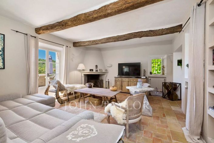 Image No.5-4 Bed House for sale